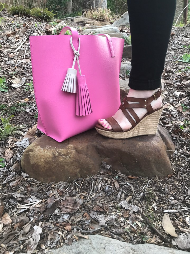 Mascara and Caffeine☕️💕